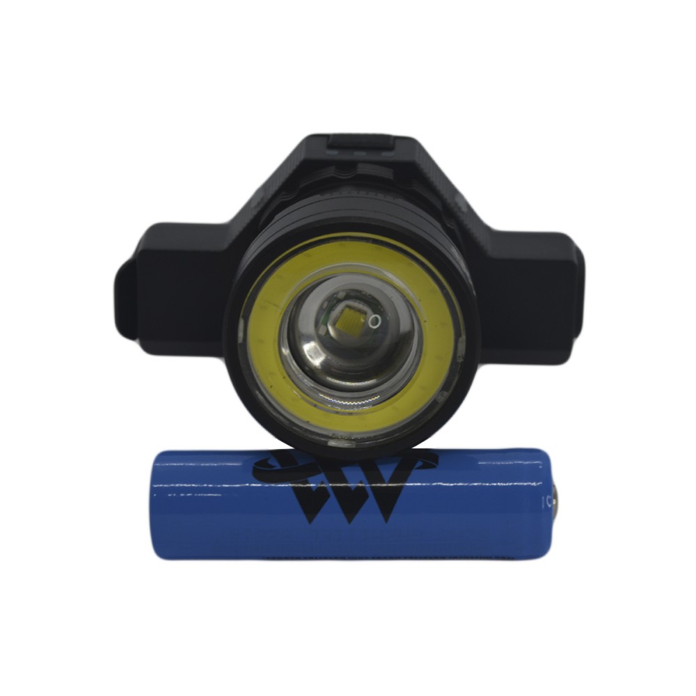 Farol Lanterna Bike D0018 Ajuste Cabeça USB Recarregável Farol Lanterna Bike D0018 Ajuste Cabeça USB Recarregável